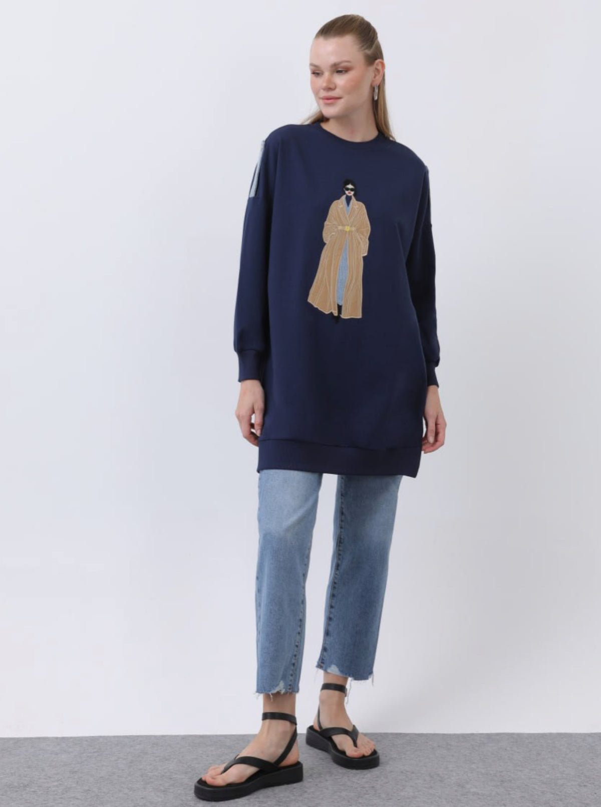 Graphic top Basic Puane
